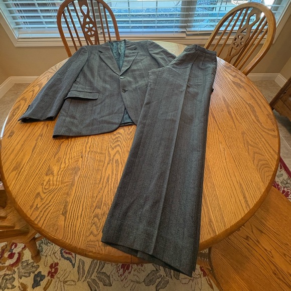 Christian Dior Monsieur Men’s Gray Vintage Suit Jacket 42R Pleated Pants 31-32 - Picture 1 of 16